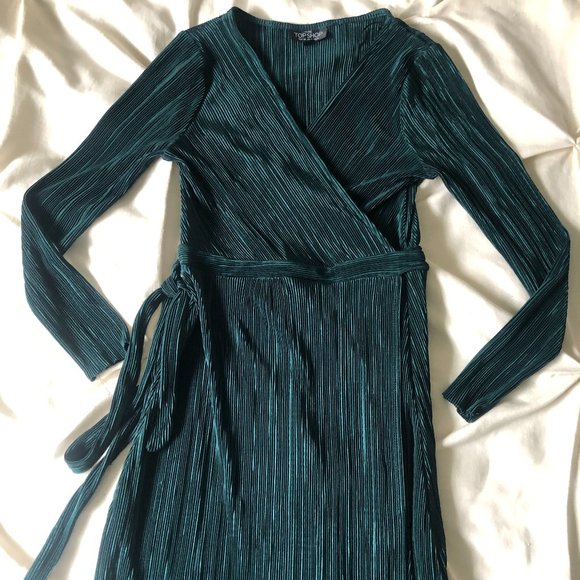 Topshop Green Pleated Dress - Picture 7 of 12
